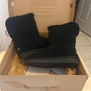 NEW Koolaburra by UGG Nalie Short Boots Size 6